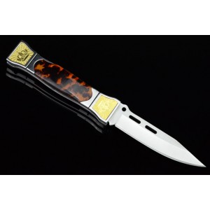 3Cr13 Stainless Steel Metal Bolster With Imitation Amber Inlay Handle Pocket Knife3039