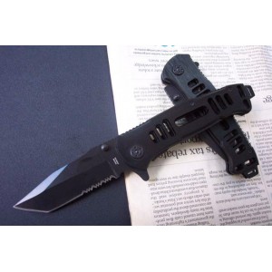 TOPS.440 Stainless Steel Blade Aluminum Handle Black Finish Liner Lock Pocket Knife1026